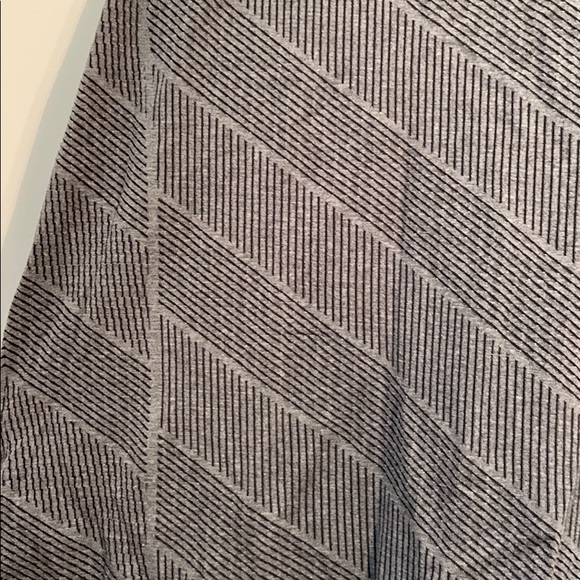 Lululemon Racer Back Tank - Picture 4 of 5